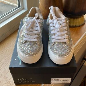 Platform sneakers